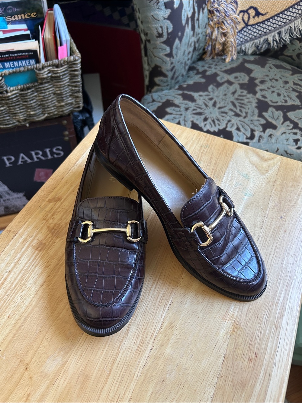 J. Crew Women's Brown Croc-Embossed Leather Loafers with Gold Bit Detail size 8